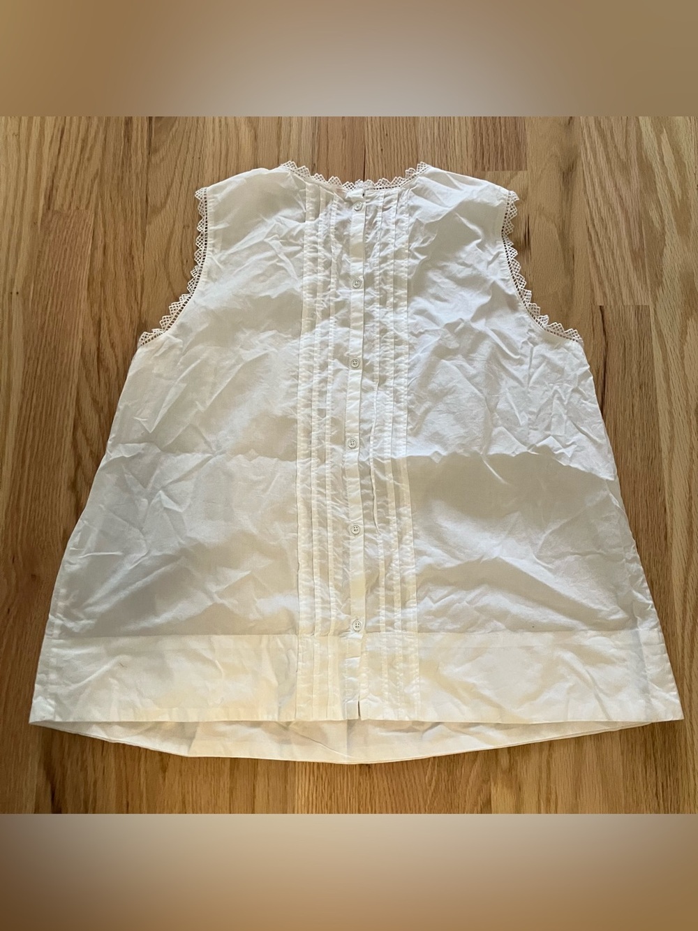Levi's White Sleeveless Lace-Trim Blouse - Picture 4 of 8